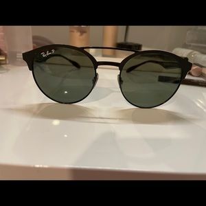 DISCONTINUED Polarized RayBan Sunglasses